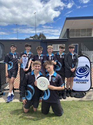 Ultimate Frisbee & Girls Handball Champions!